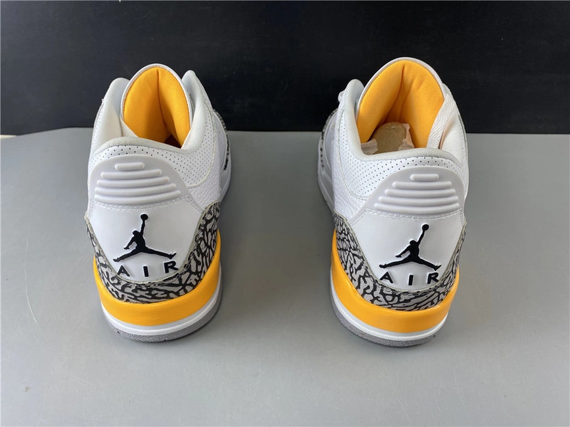 Air Jordan 3 WMNS “Laser Orange”  CK9246-108