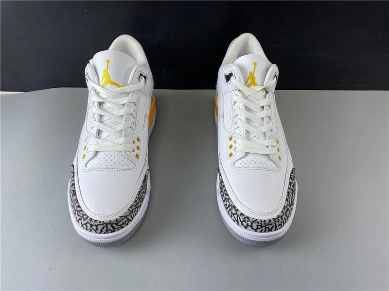 Air Jordan 3 WMNS “Laser Orange”  CK9246-108