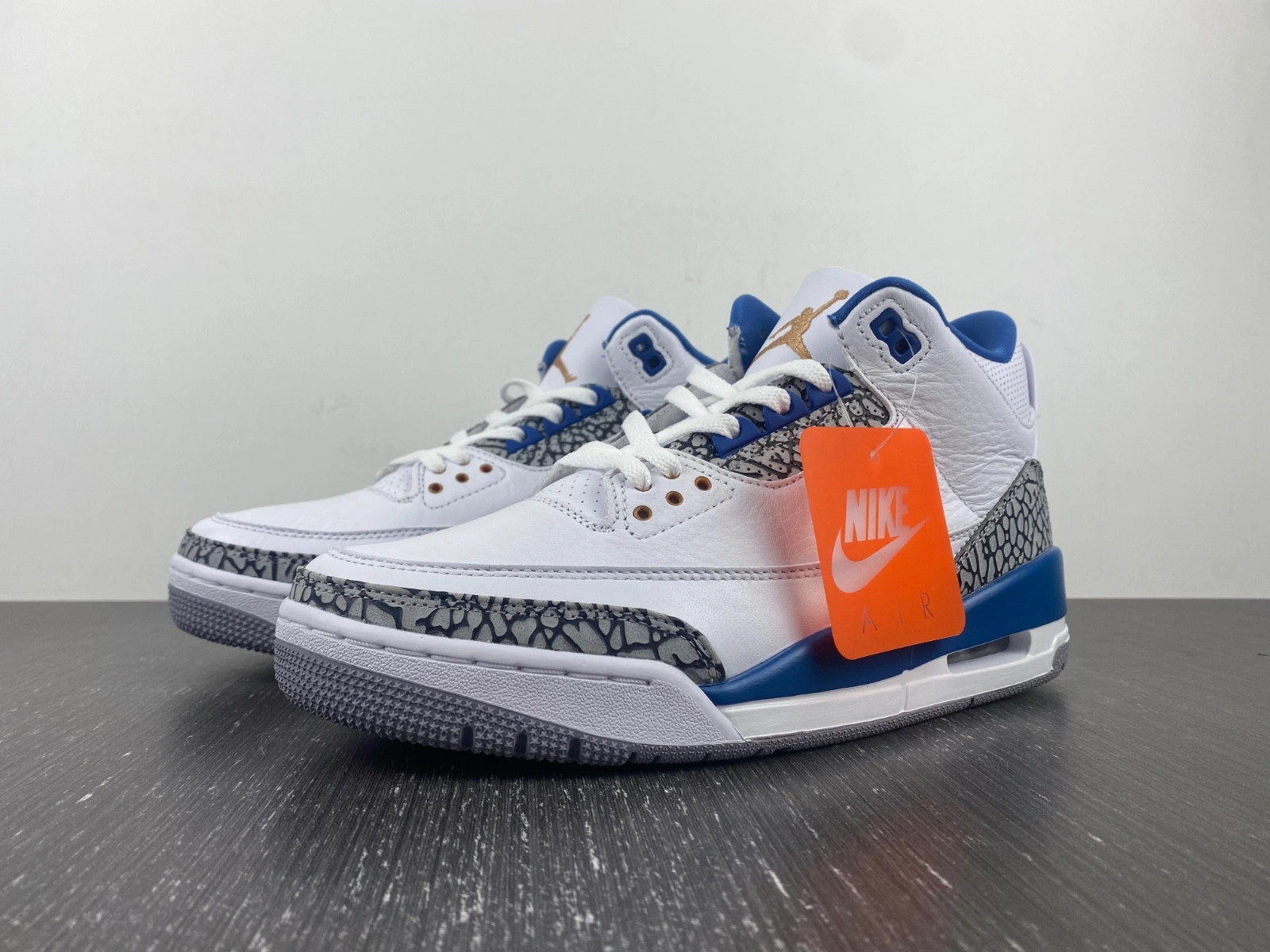 Air Jordan 3 'Wizards' - CT8532-148
