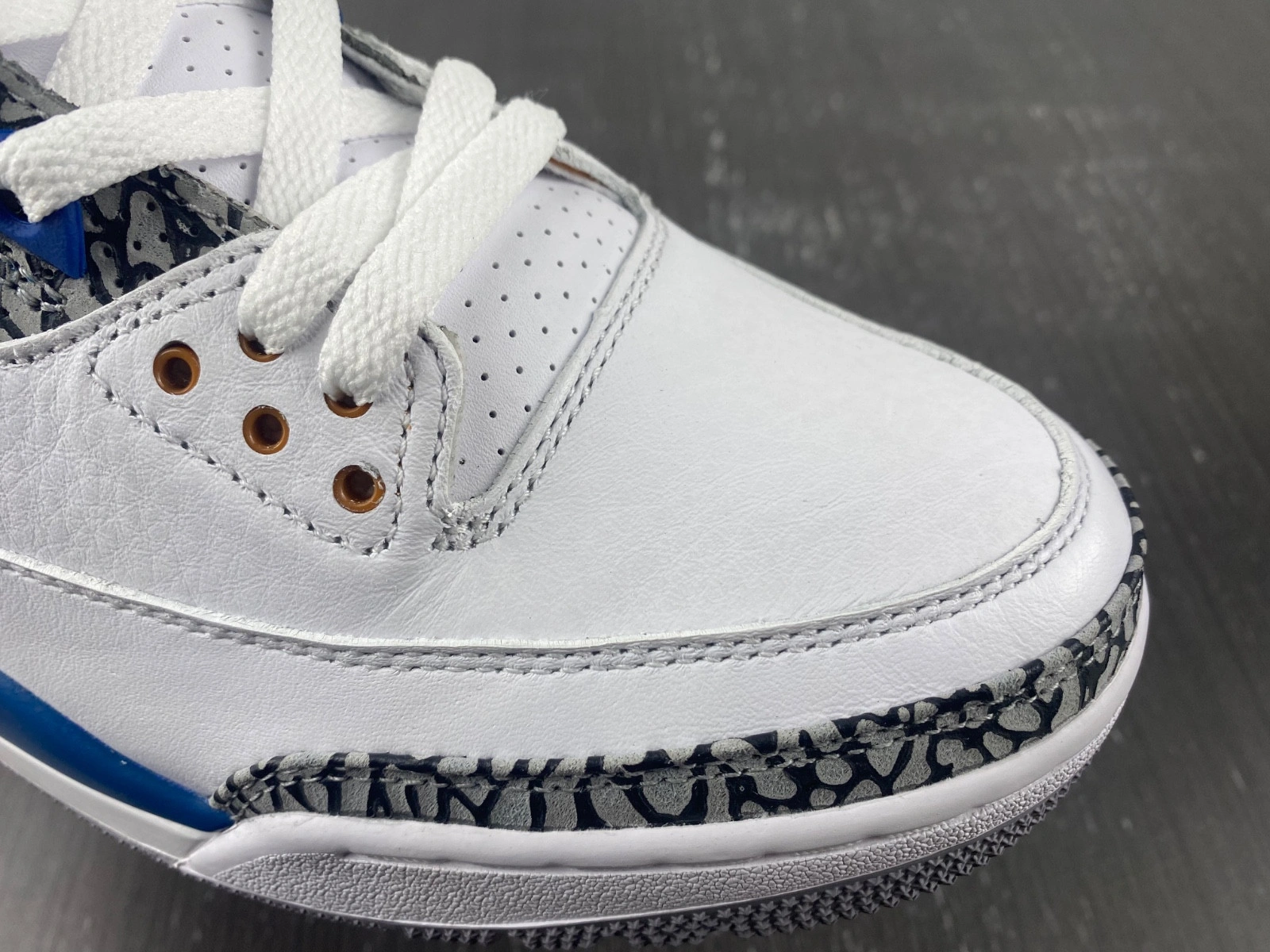 Air Jordan 3 'Wizards' - CT8532-148