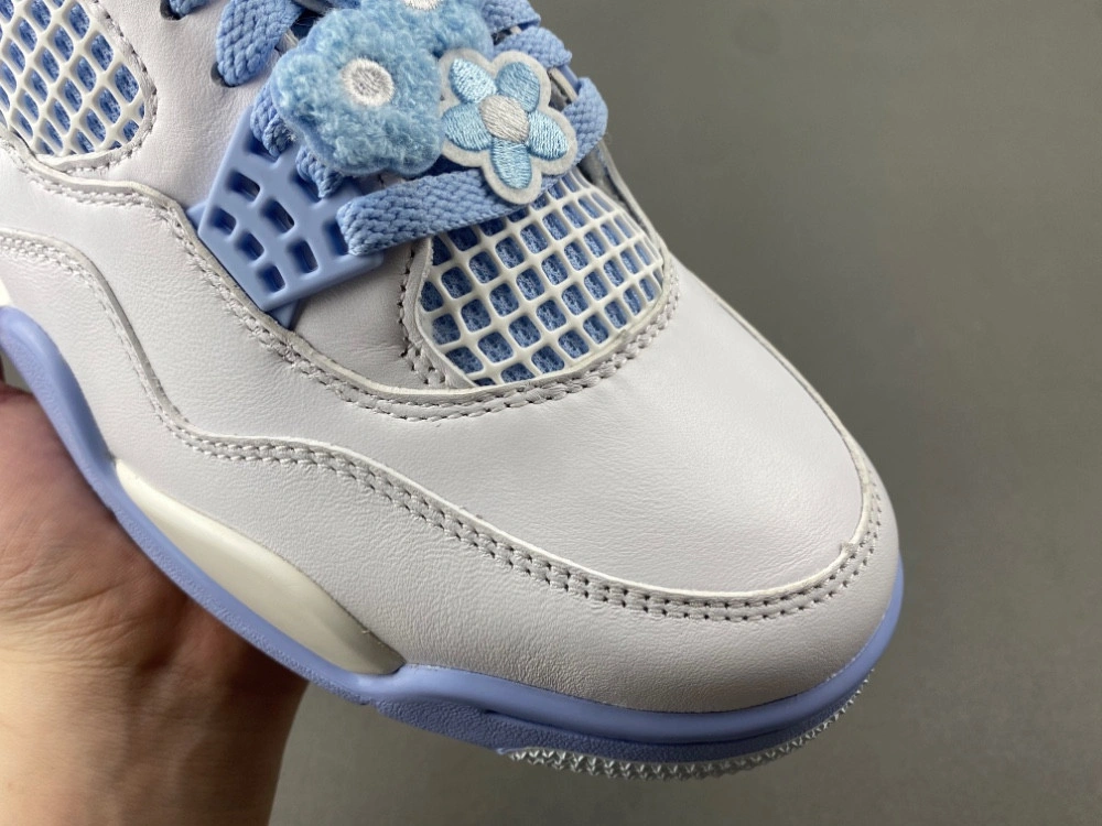 Air Jordan 4 