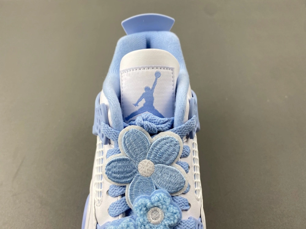Air Jordan 4 