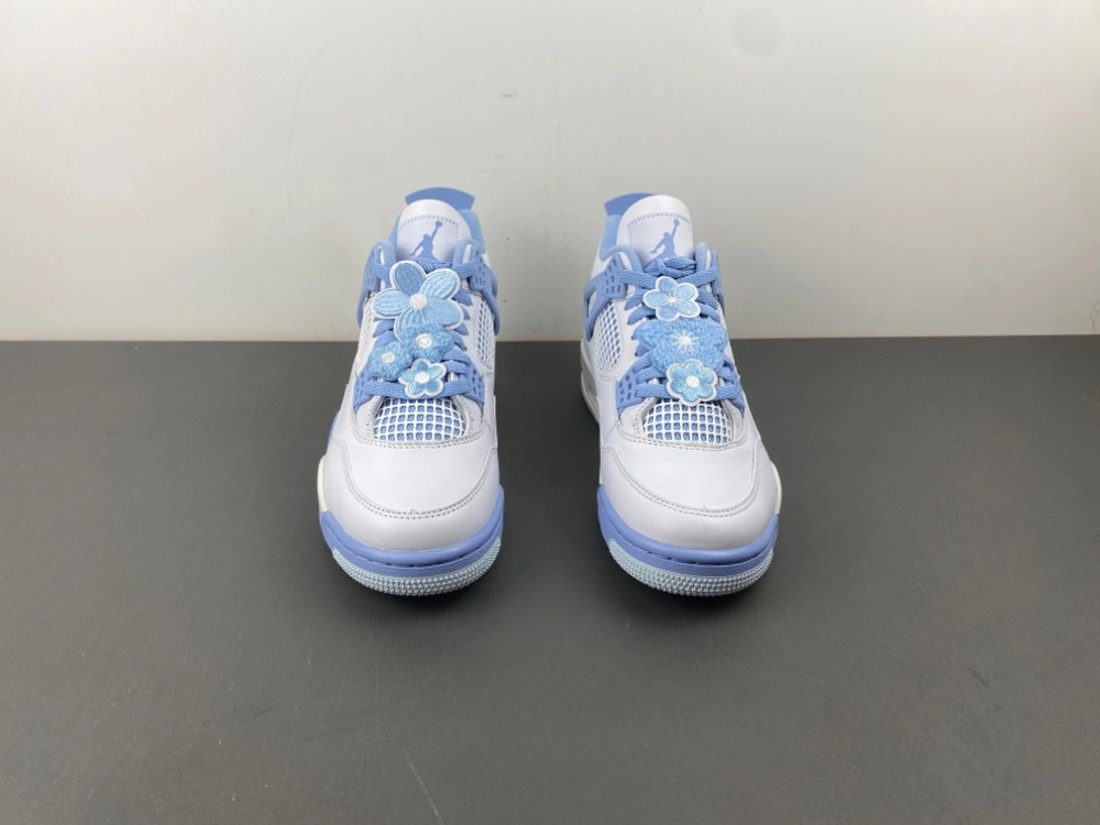 Air Jordan 4 