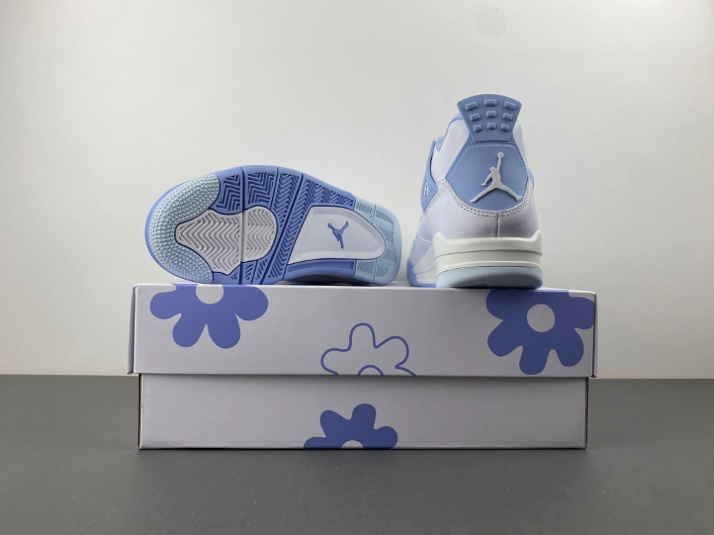 Air Jordan 4 