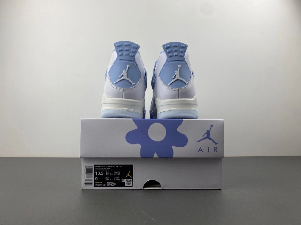 Air Jordan 4 