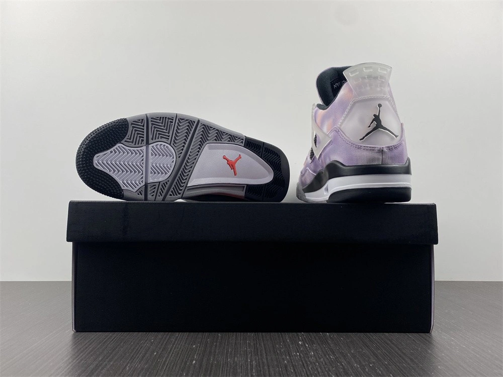 Air Jordan 4 