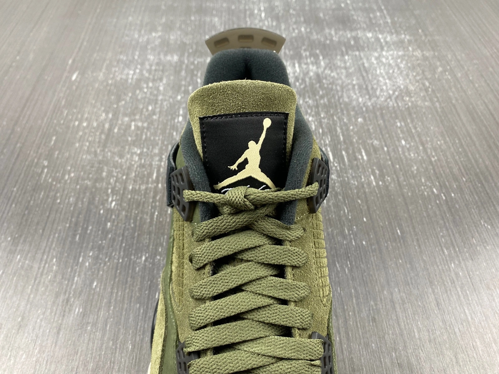 Air Jordan 4 Craft 