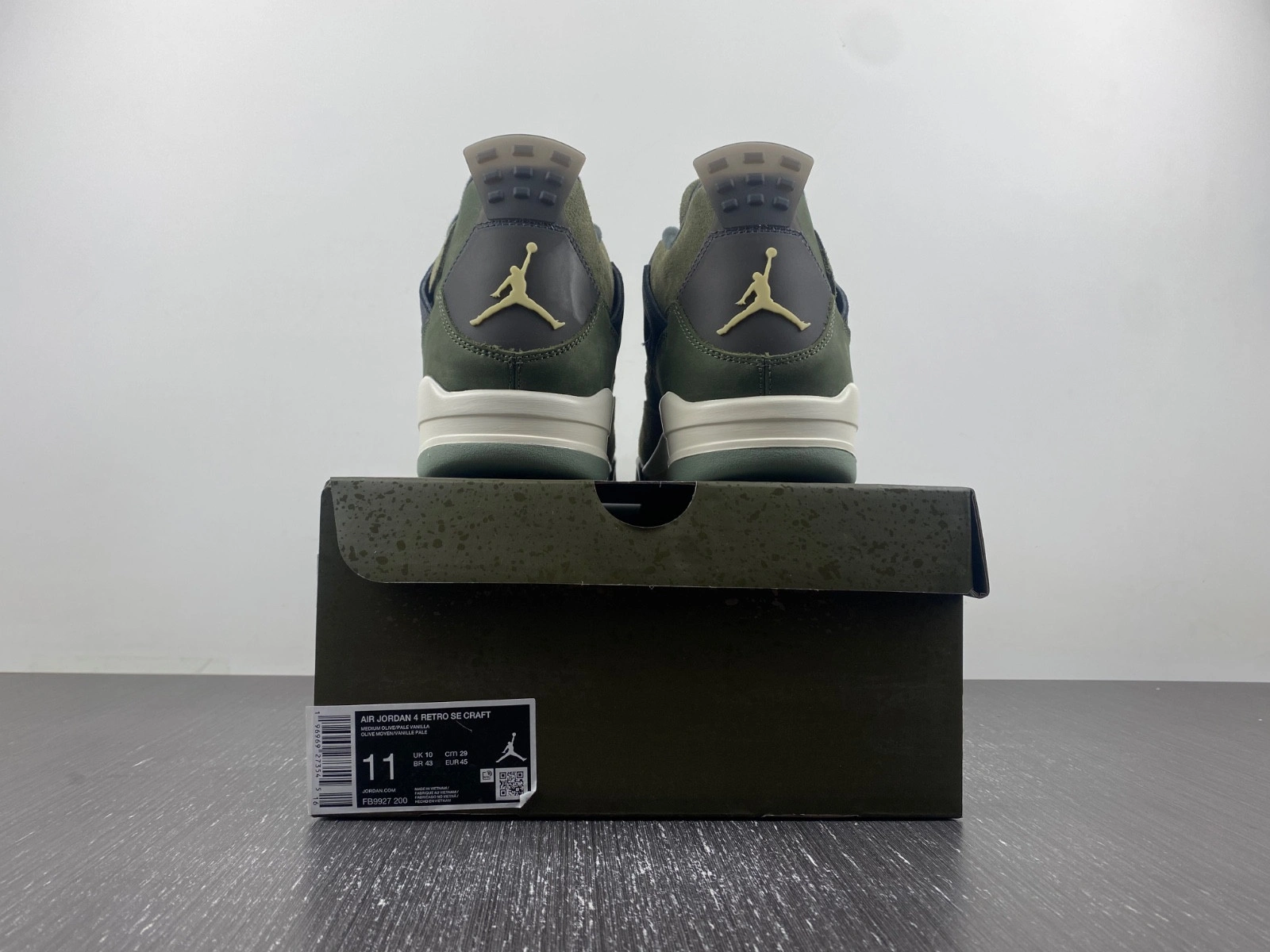 Air Jordan 4 Craft 