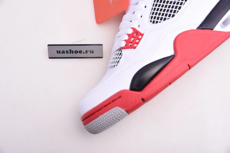 Air Jordan 4 “Fire Red”  DC7770-160