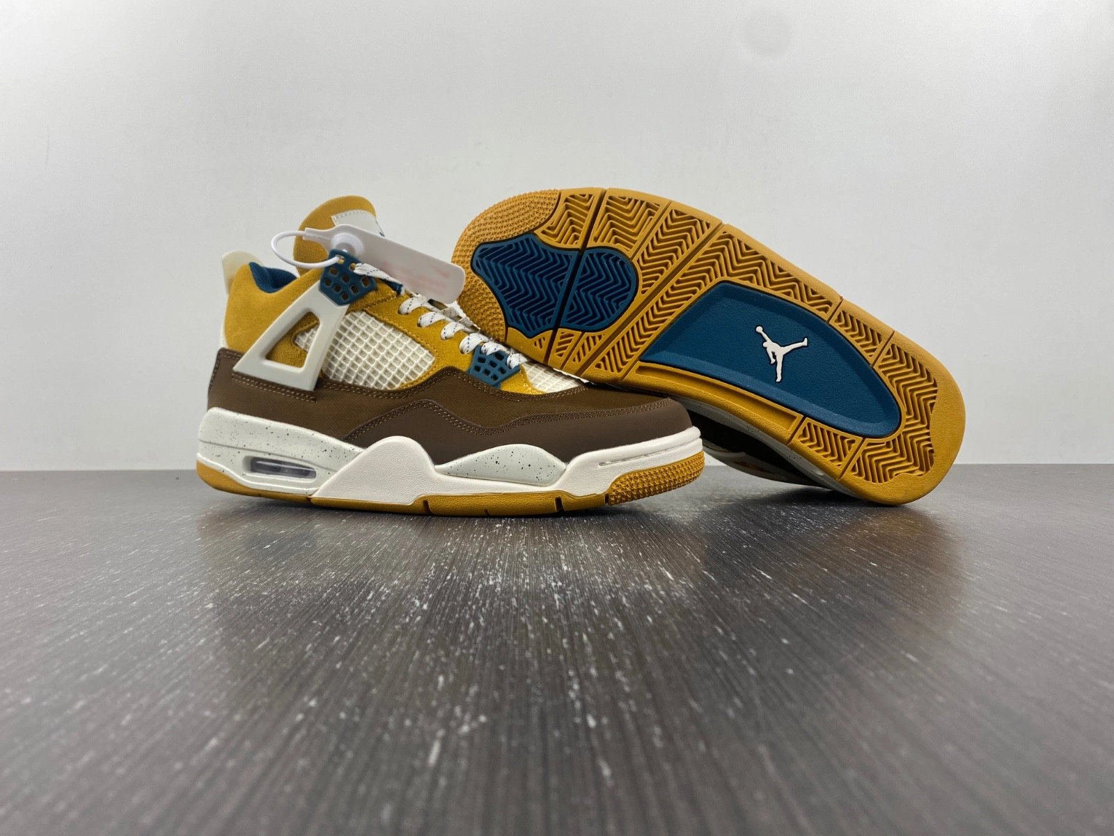 Air Jordan 4 GS 