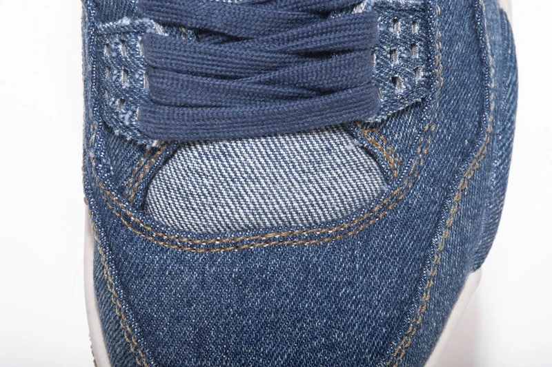 Air Jordan 4 Levis Blue Denim AO2571-401