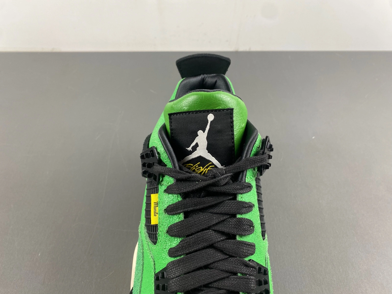 Air Jordan 4 “Manila”