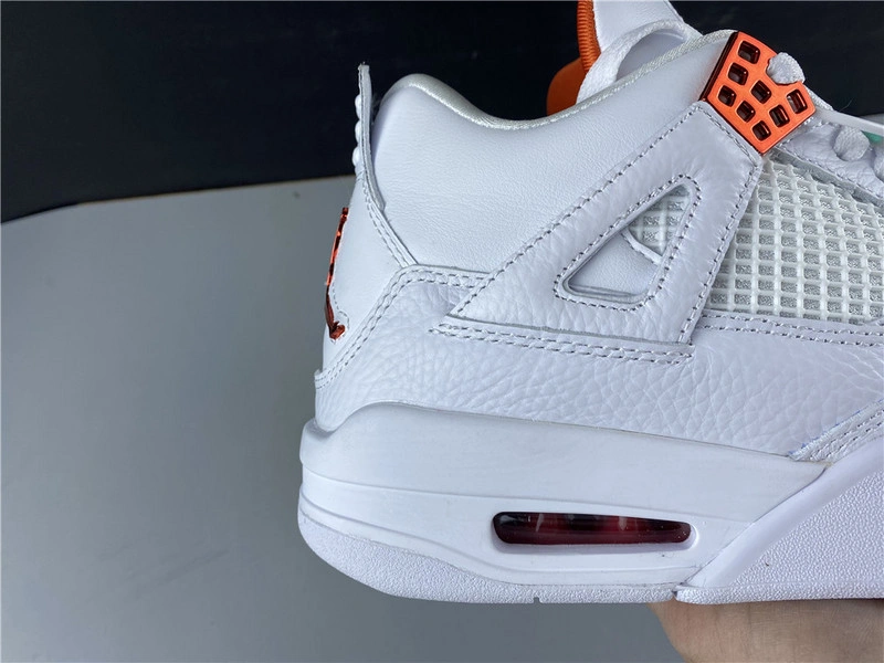 Air Jordan 4 “Metallic Orange”  CT8527-118