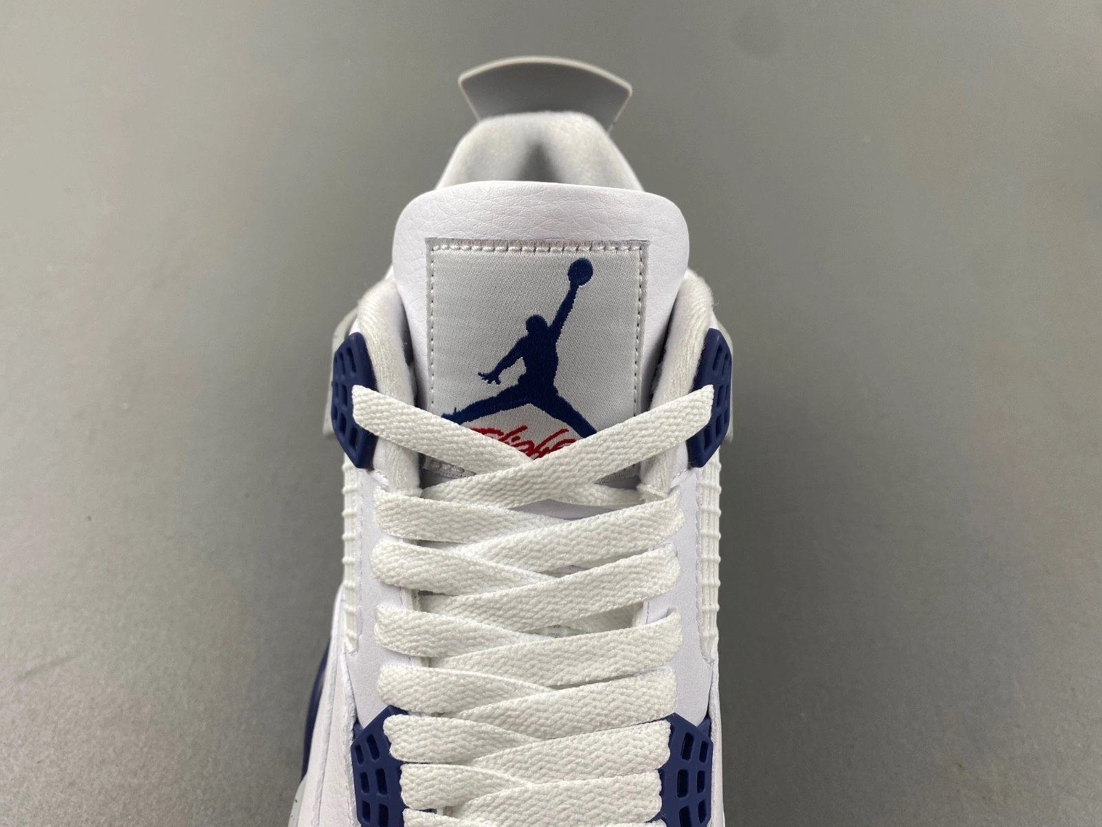 Air Jordan 4 Midnight Navy DH6927-140