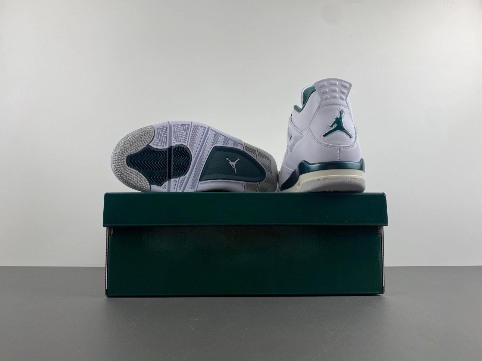 Air Jordan 4 Oxidized Green FQ8138-103