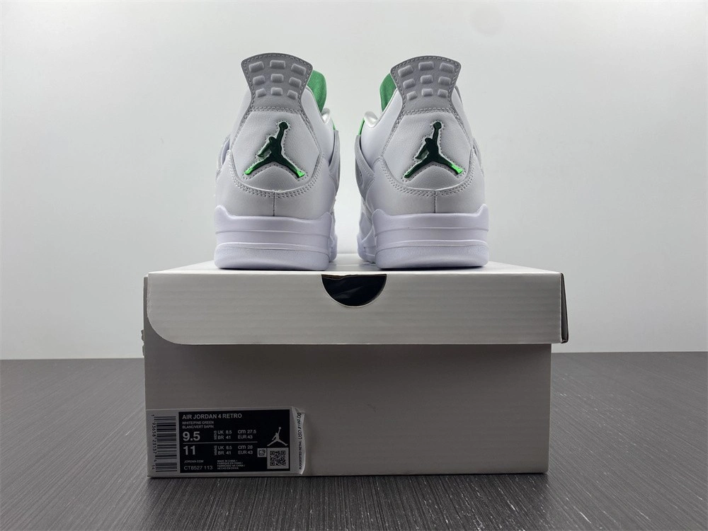 Air Jordan 4 