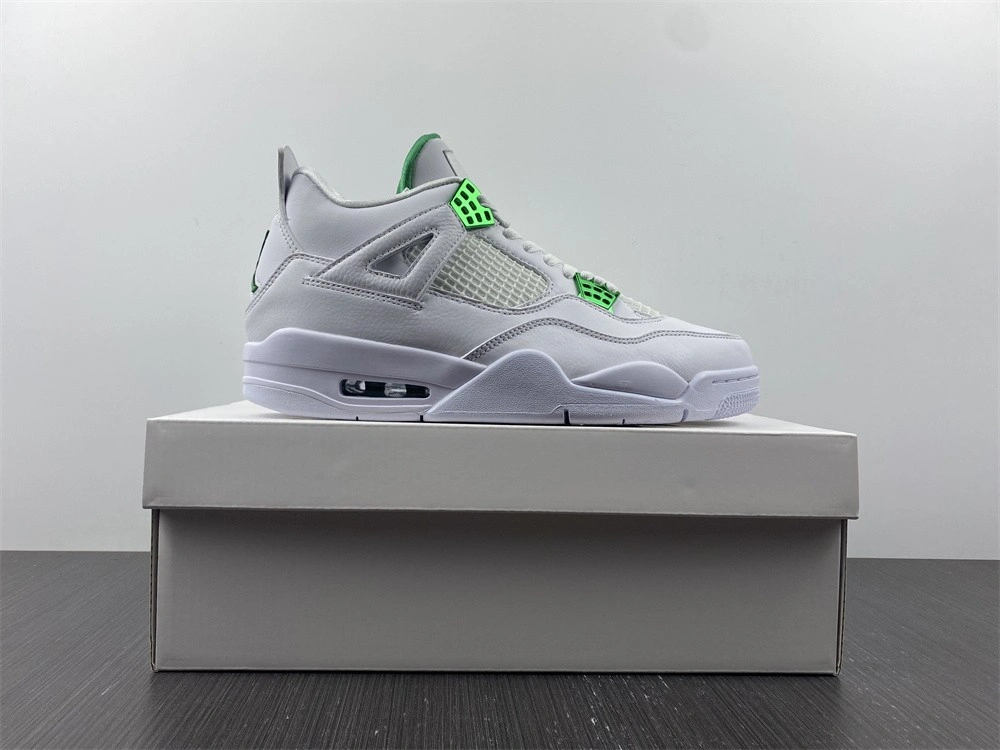 Air Jordan 4 