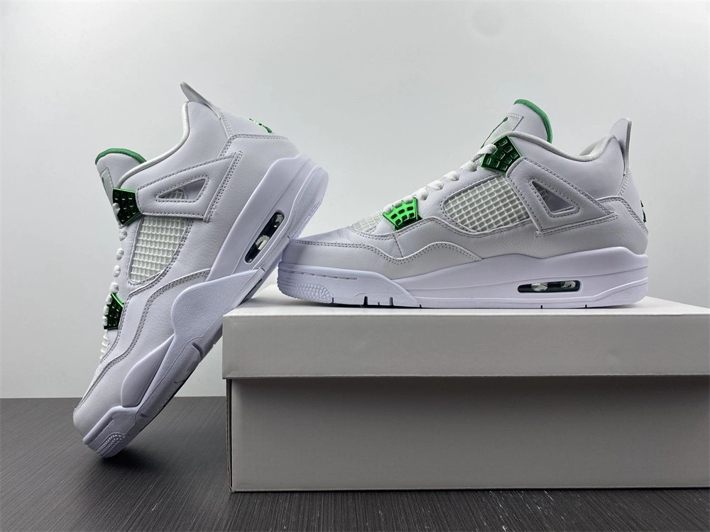 Air Jordan 4 