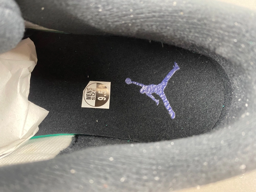 Air Jordan 4 RM Fragment FQ7939-140