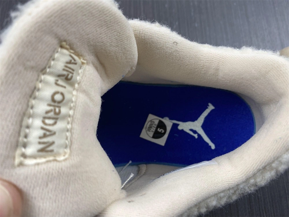 Air Jordan 4 Retro Beige Blue Red Blue Shoes DC0790-103