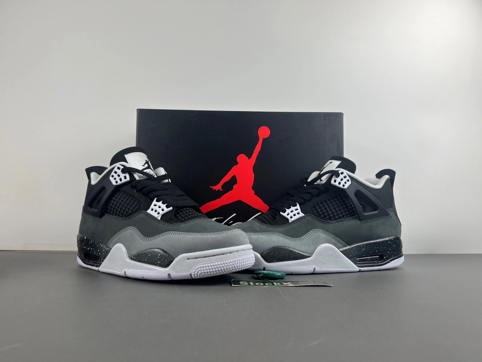 Air Jordan 4 Retro 'Fear' 2024 - FQ8138 002