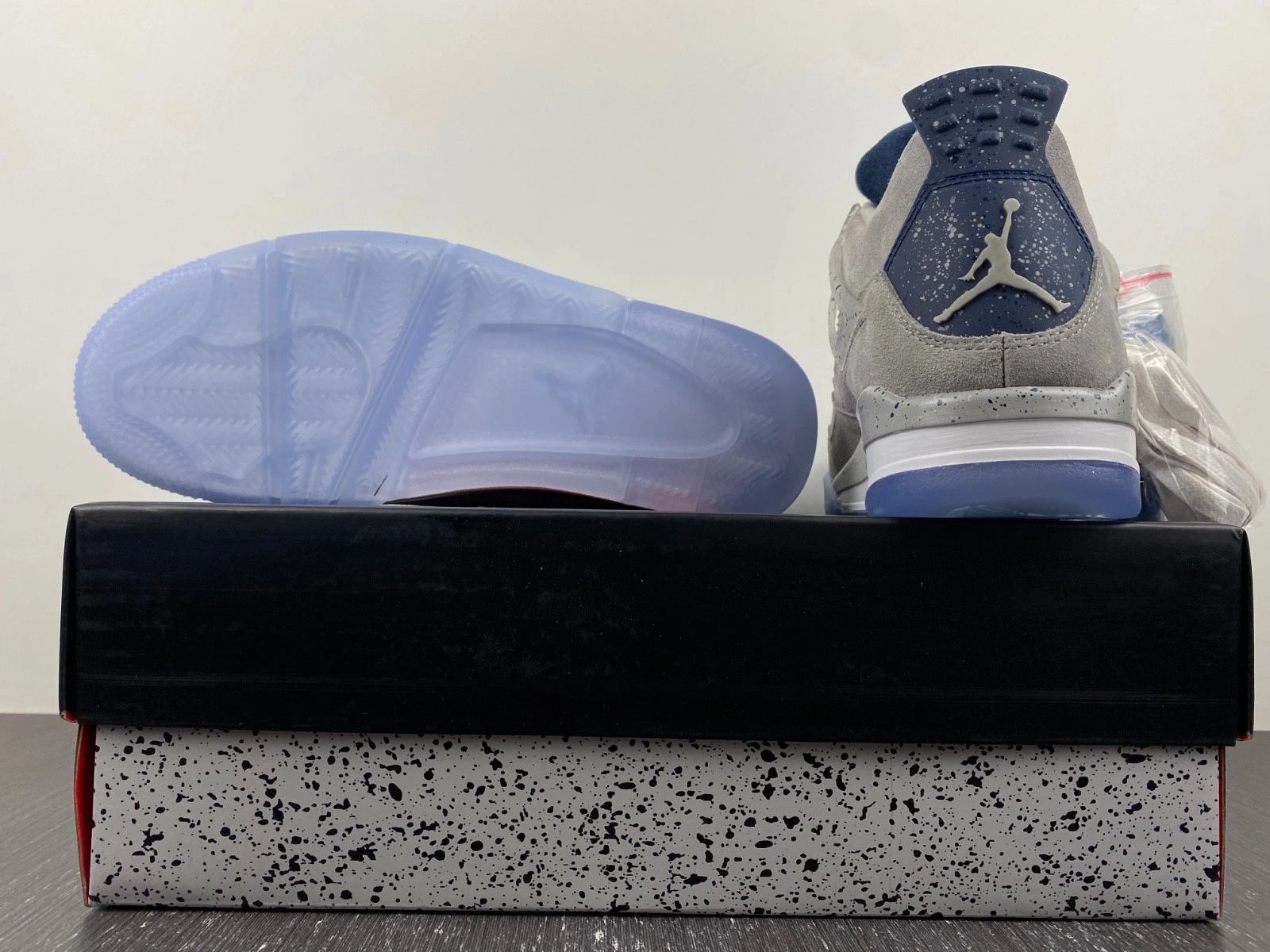 Air Jordan 4 Retro 'Georgetown' PE  AJ4-1043505