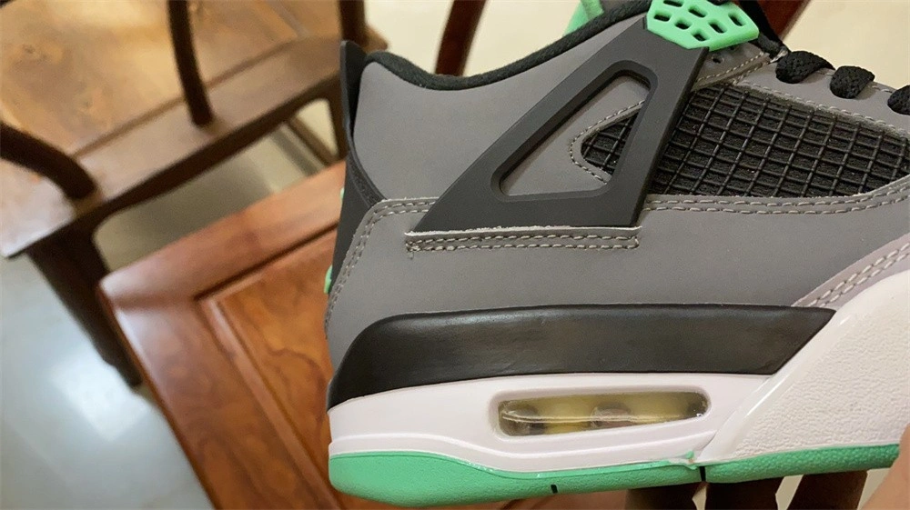 Air Jordan 4 Retro 'Green Glow' - 308497 033