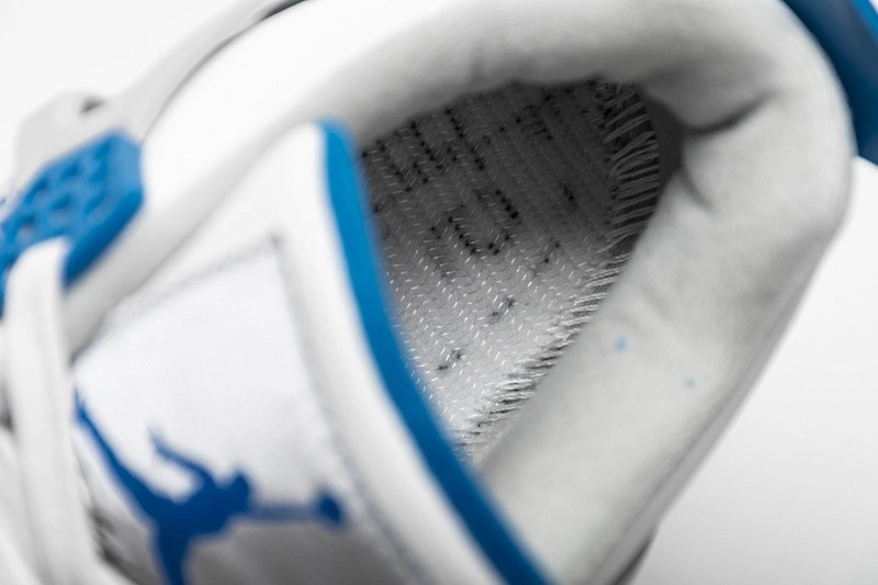Air Jordan 4 Retro Military Blue 2012 308497-105