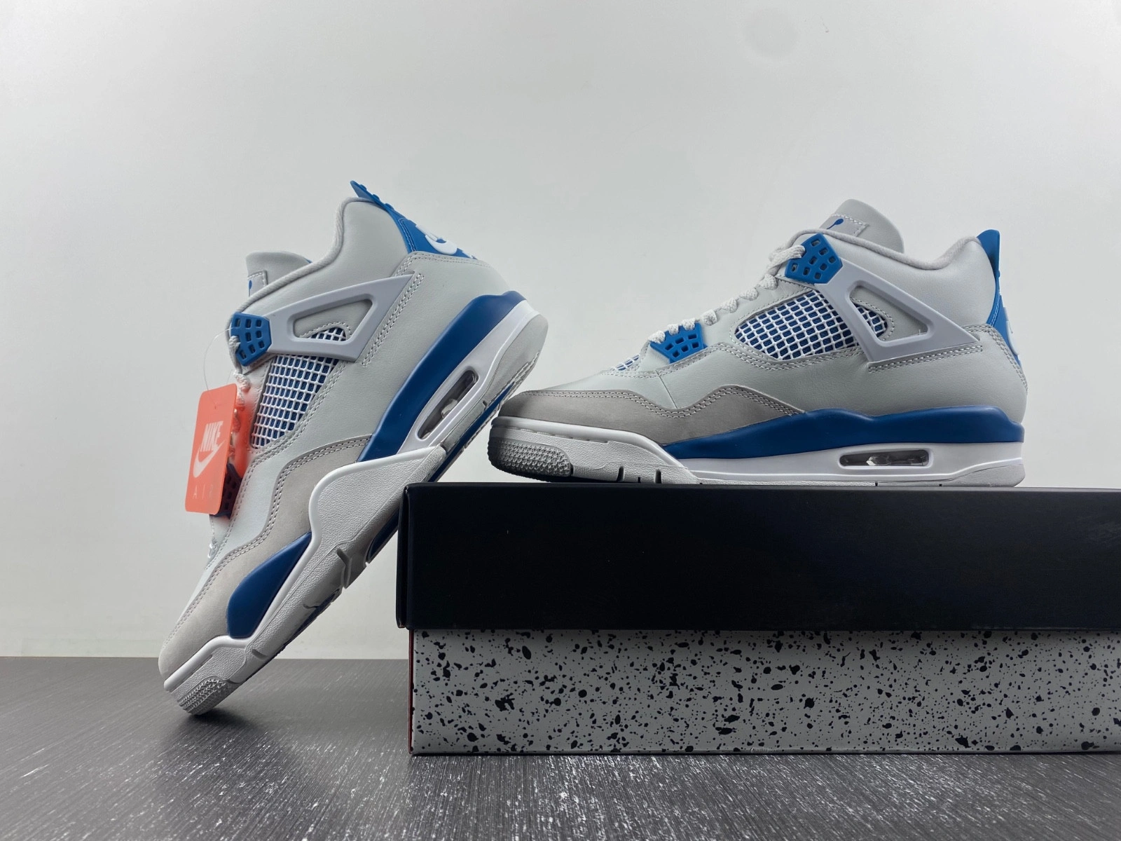 Air Jordan 4 Retro 'Military Blue' 2024 FV5029-141