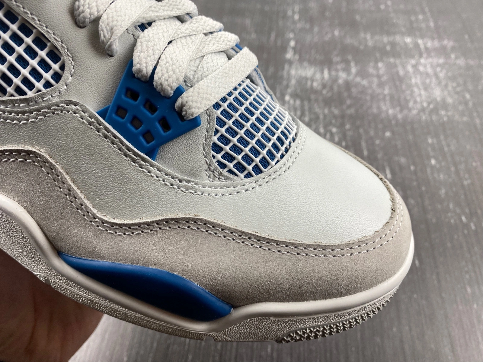 Air Jordan 4 Retro 'Military Blue' 2024 FV5029-141