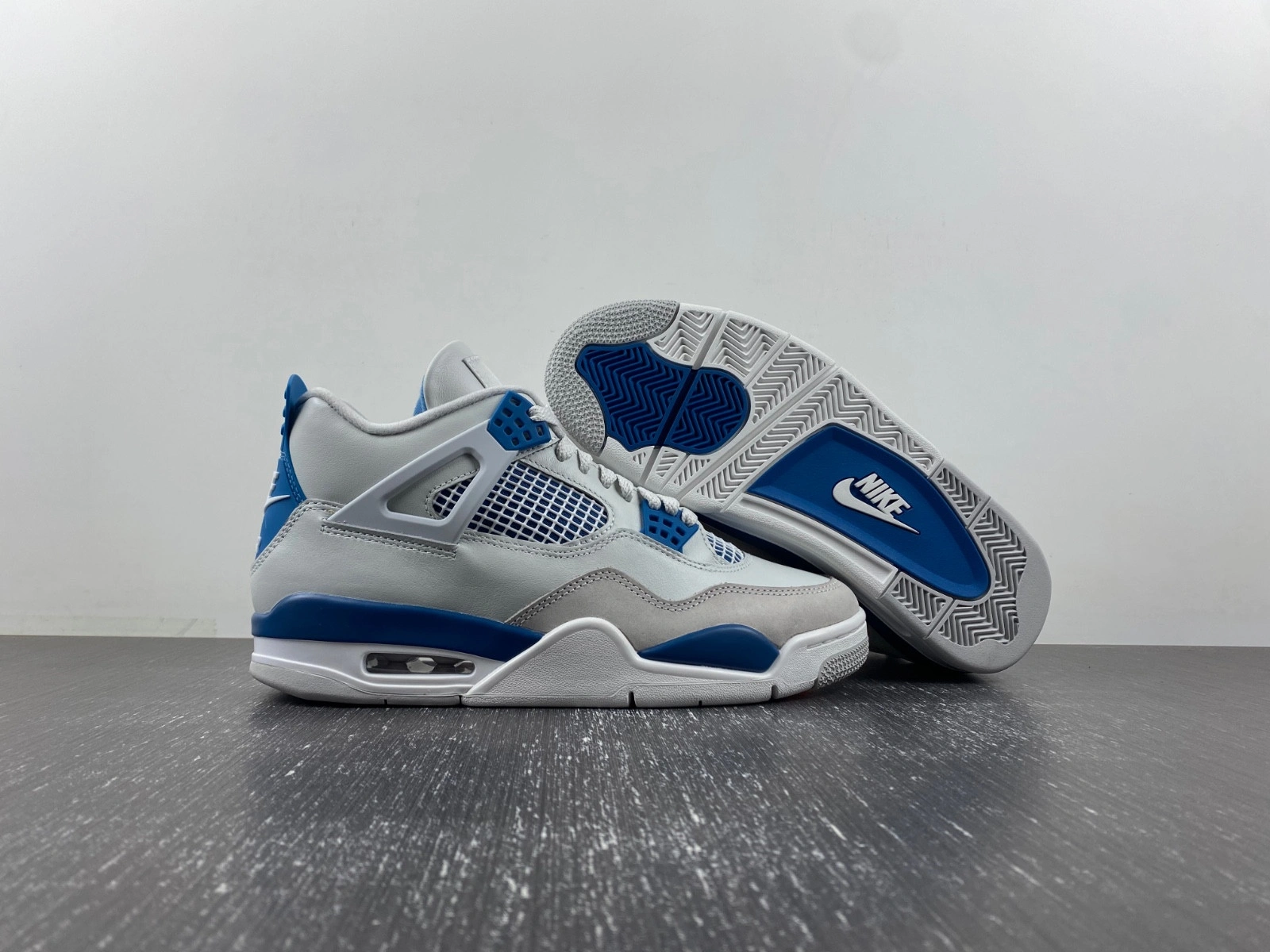 Air Jordan 4 Retro 'Military Blue' 2024 FV5029-141