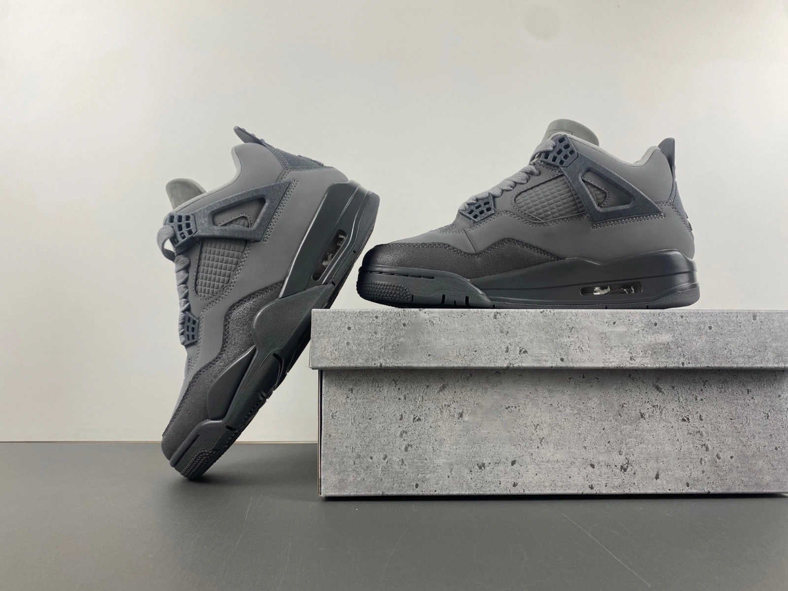 Air Jordan 4 Retro SE - Paris Olympics FQ7928-001