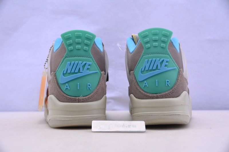 Air Jordan 4 Retro SP 