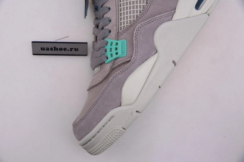 Air Jordan 4 Retro SP 
