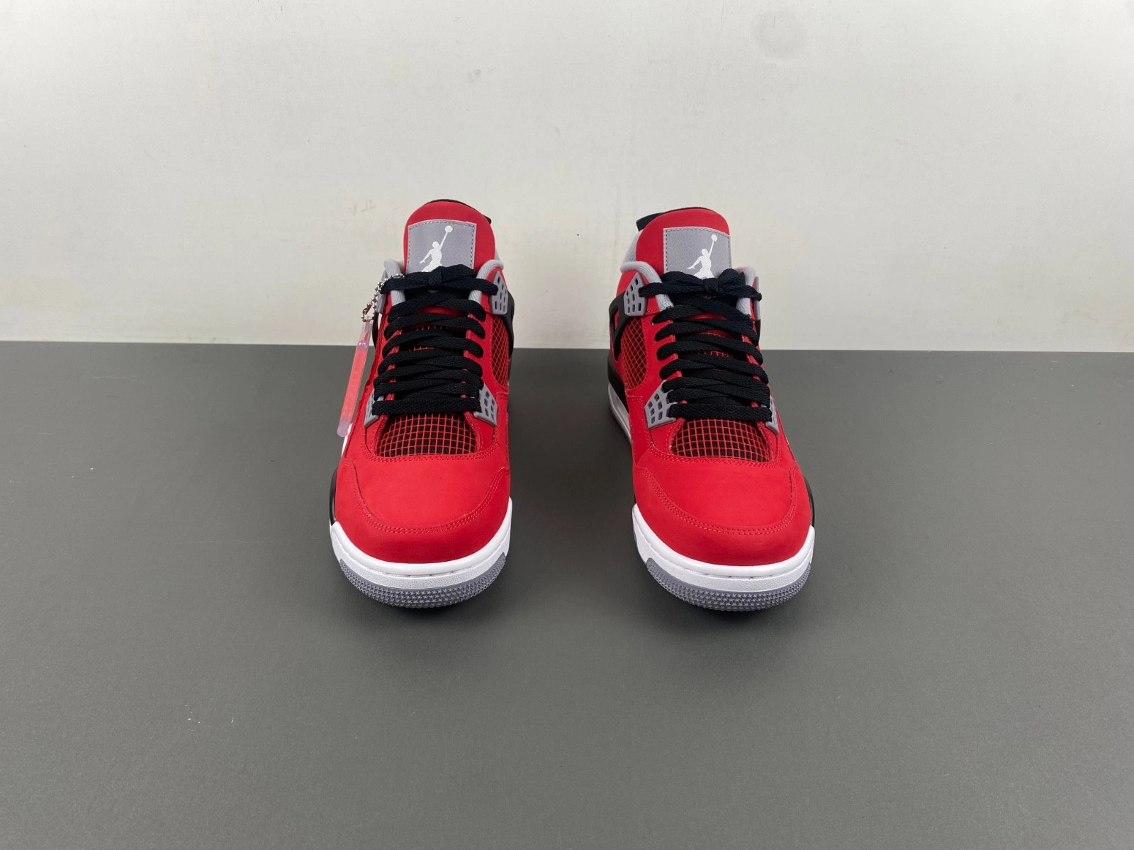 Air Jordan 4 Retro 'Toro Bravo' - Air Jordan - 308497 603