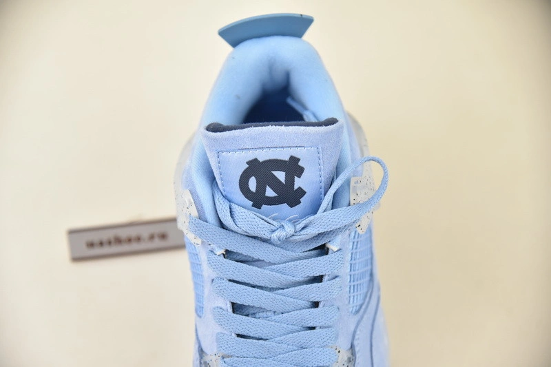 Air Jordan 4 Retro UNC 2019 PE Sky Blue AJ4 1032070