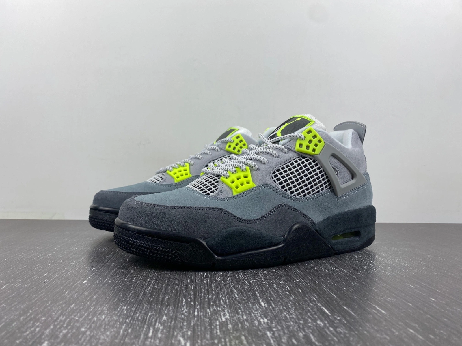 Air Jordan 4 SE “Neon” CT5342-007