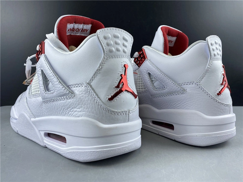 Air Jordan 4 