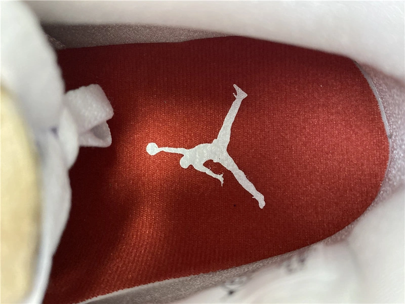 Air Jordan 4 