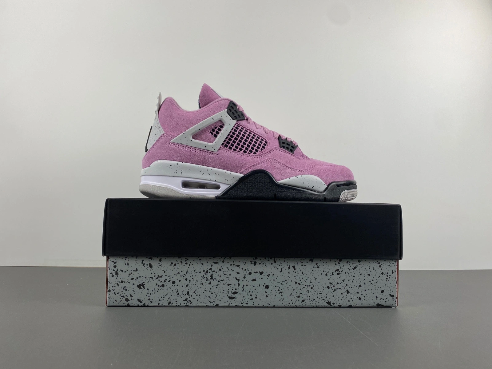 Air Jordan 4 WMNS Orchid  AQ9129-501