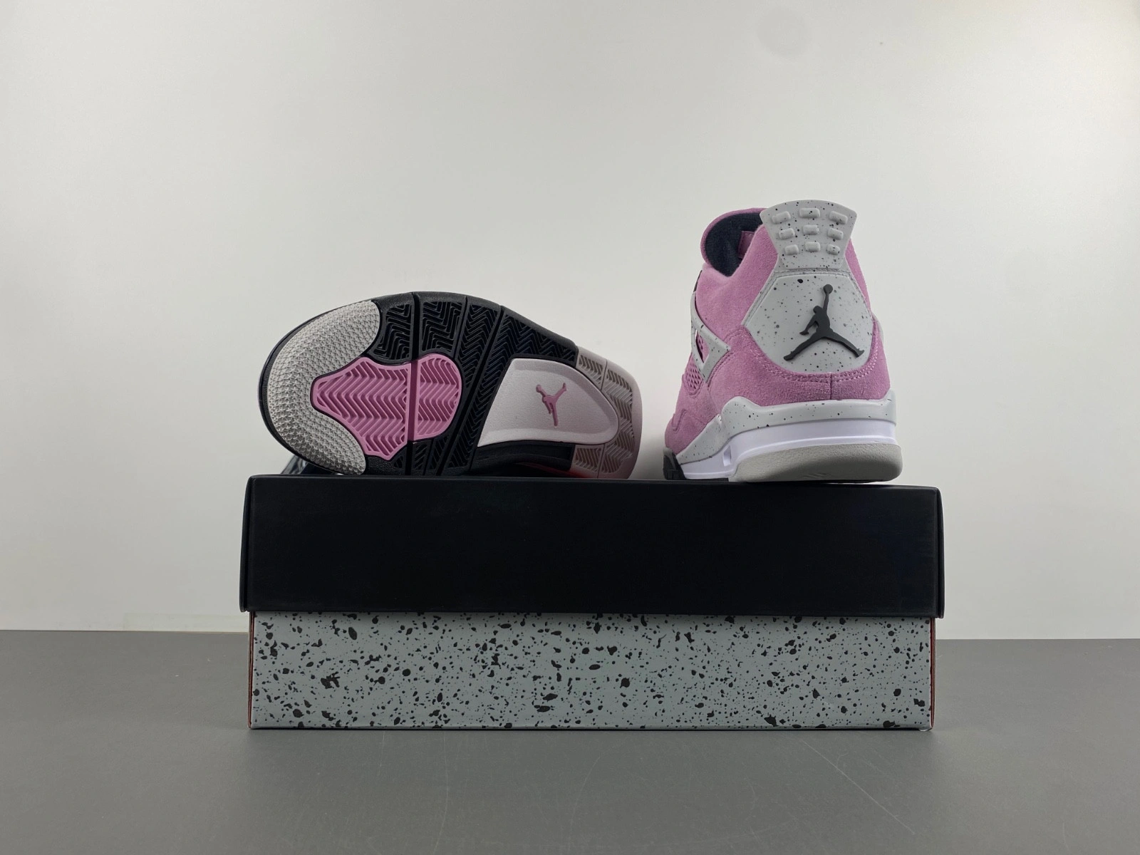 Air Jordan 4 WMNS Orchid  AQ9129-501