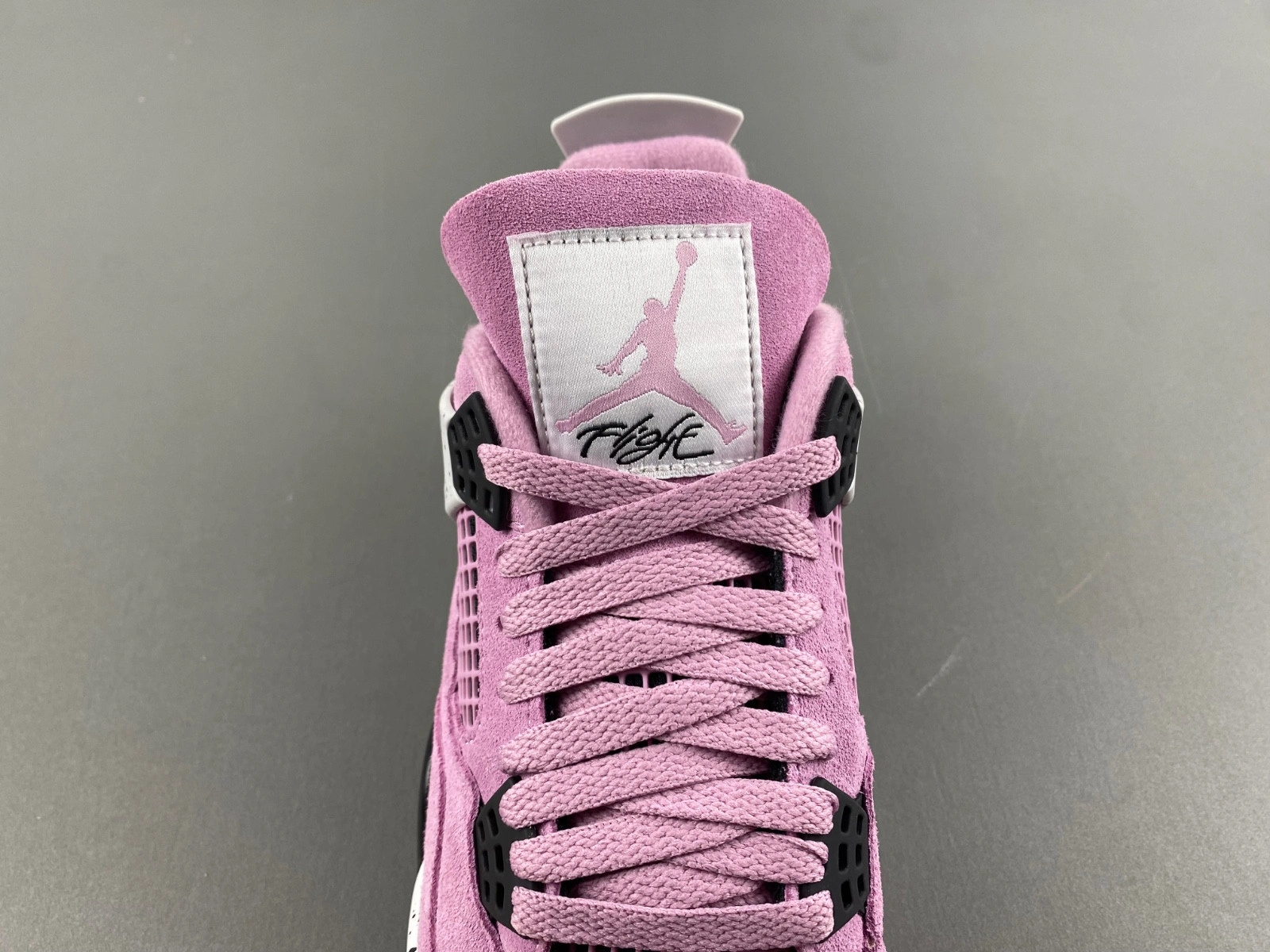Air Jordan 4 WMNS Orchid  AQ9129-501