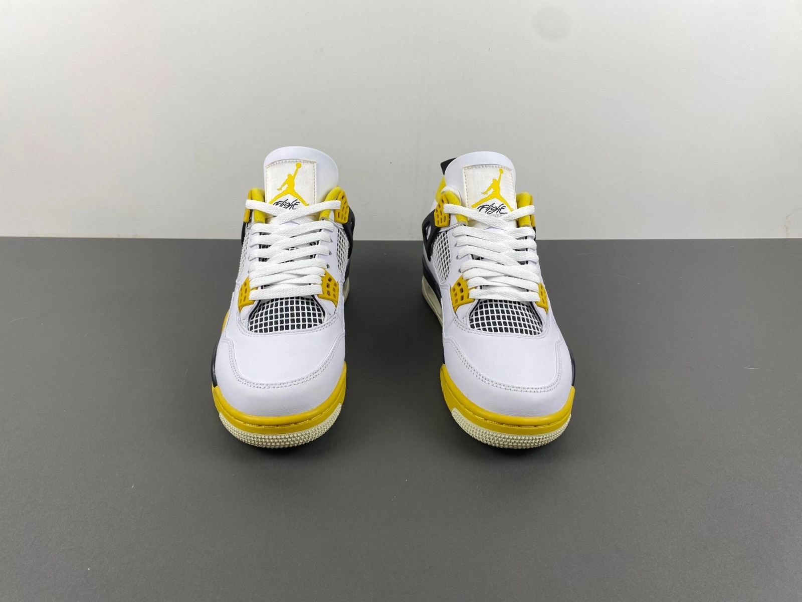 Air Jordan 4 Womens 