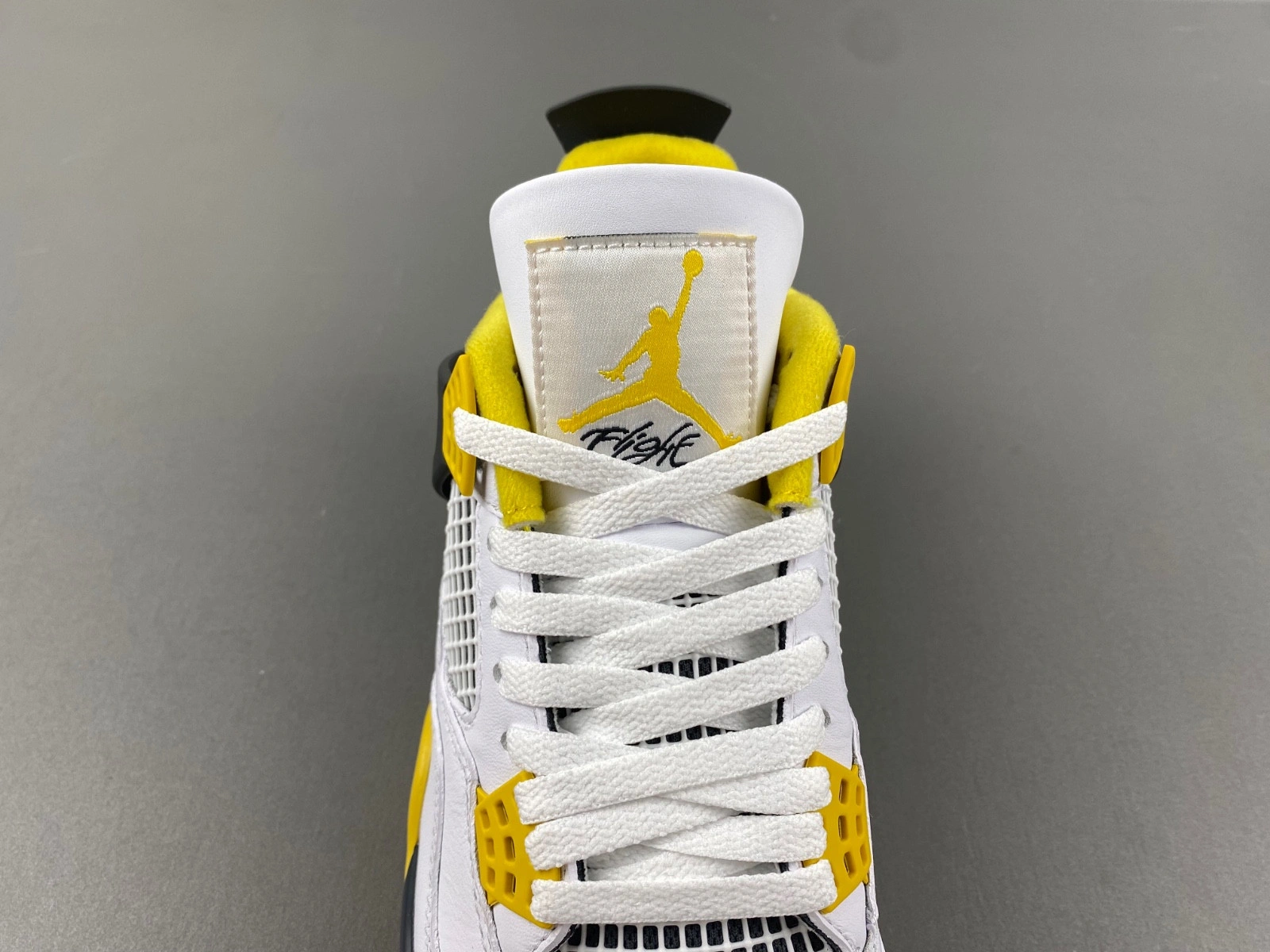 Air Jordan 4 Womens 