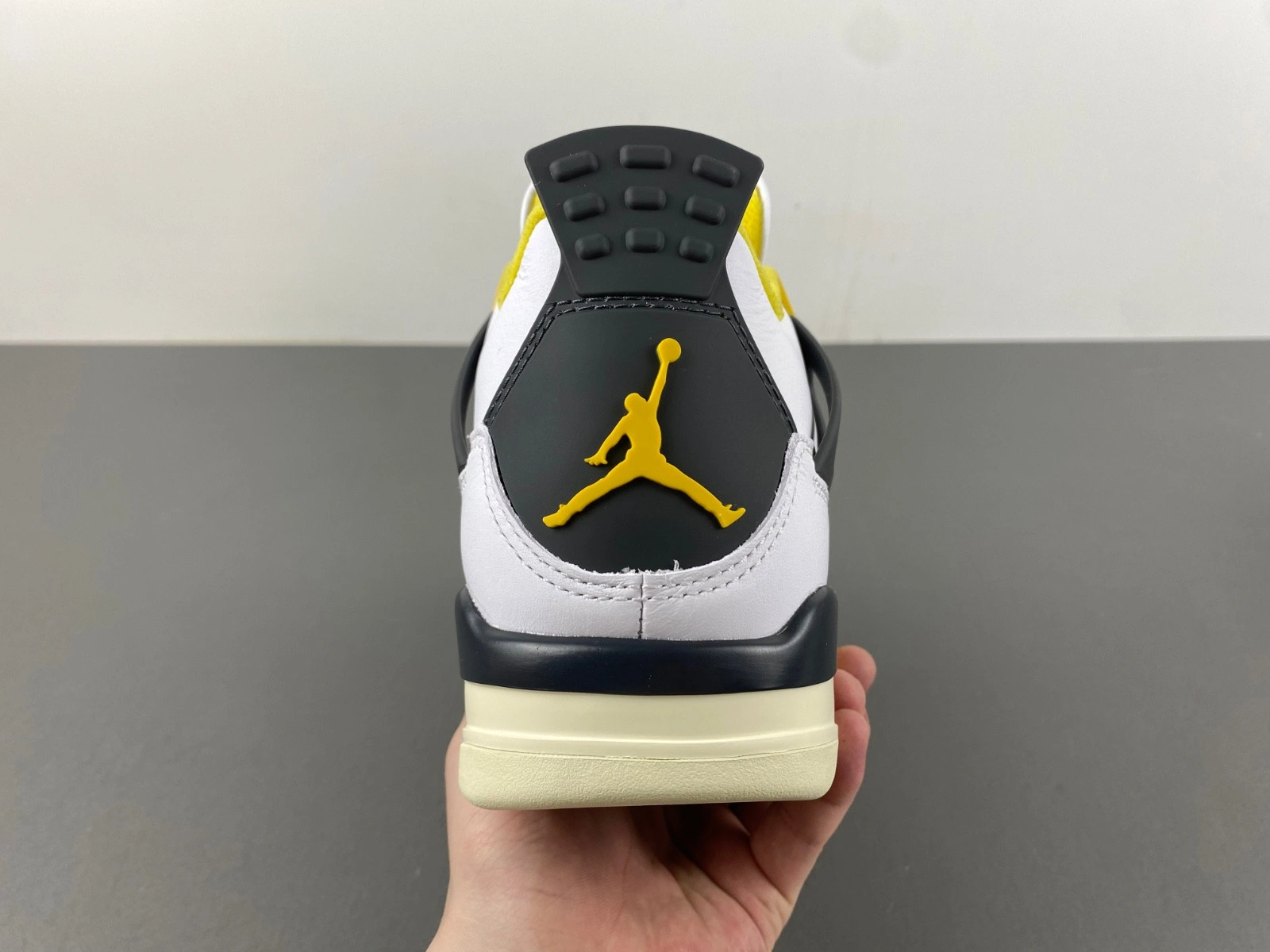 Air Jordan 4 Womens 