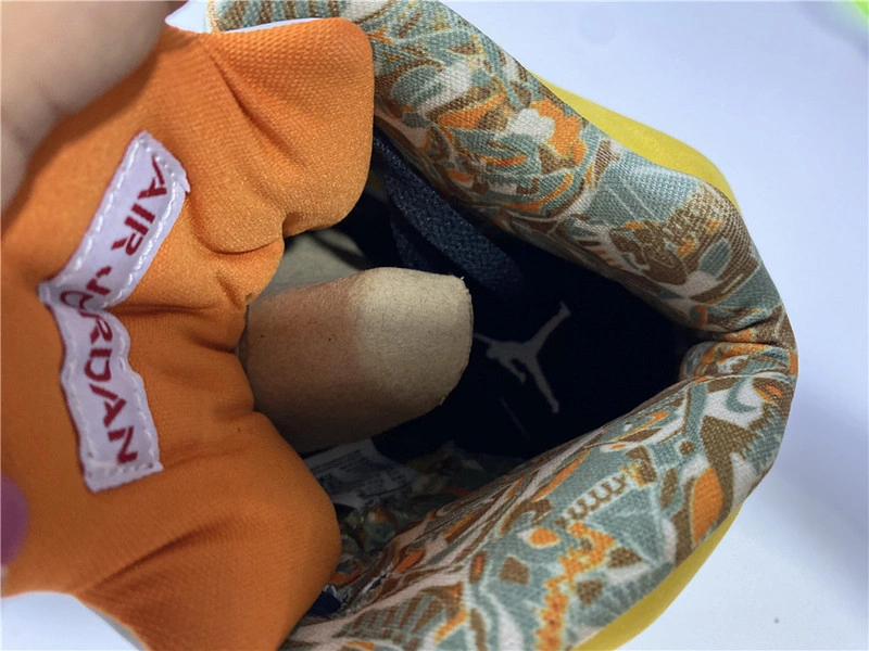 Air Jordan 5   What The CZ5725-700
