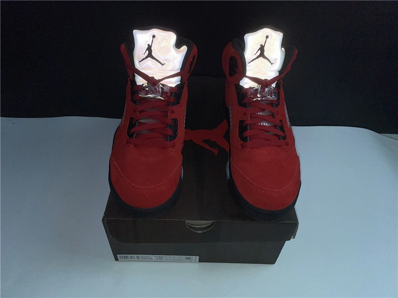Air Jordan 5 “Raging Bull”  DD0587-600
