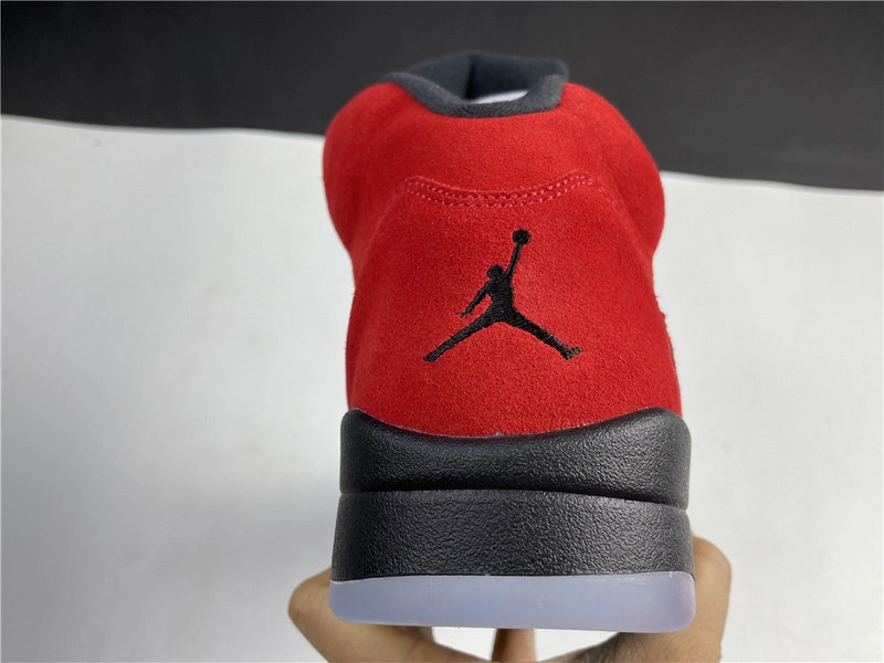 Air Jordan 5 “Raging Bull”  DD0587-600