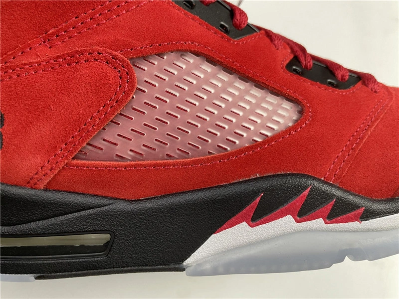 Air Jordan 5 “Raging Bull”  DD0587-600