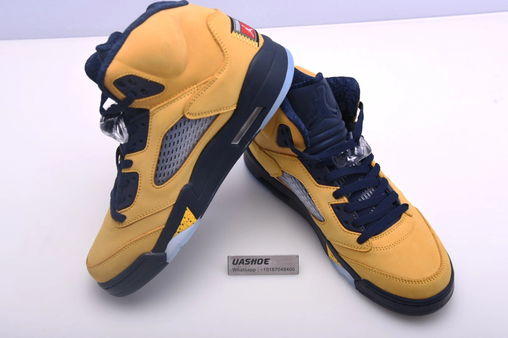 Air Jordan 5 Retro Michigan (2019)  CQ9541-704